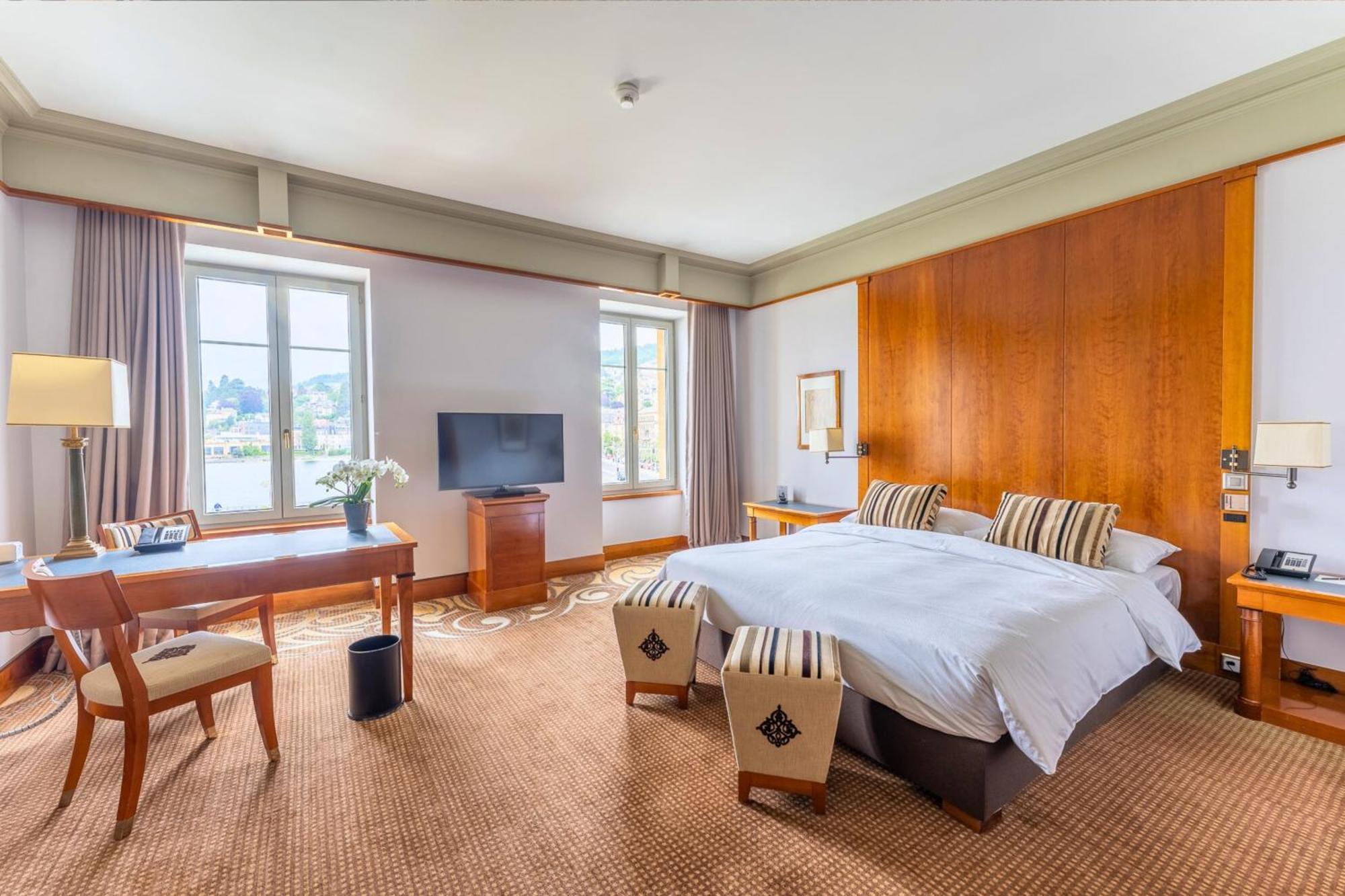 Beau Rivage Hotel Невшатель Экстерьер фото Deluxe Room